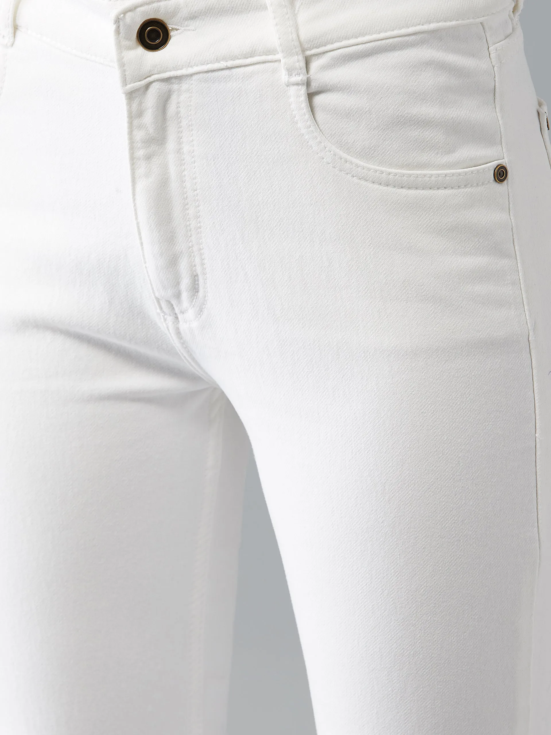 Women's White Skinny Mid-Rise Bleached Clean-Look Cropped Stretchable Denim Jeans